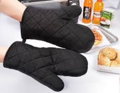 Кухненски, готварски ръкавици